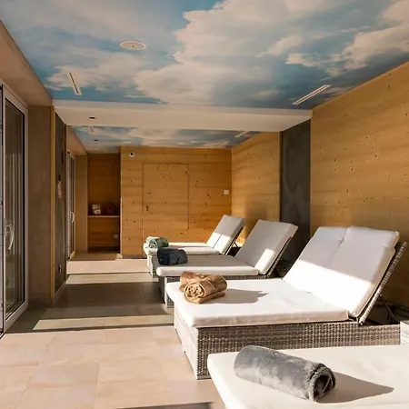 Du Bollenberg Cit'hotel - Restaurant Côté Plaine - De La Colline Hotel 3*